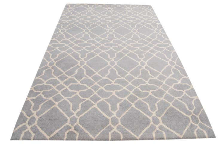 Detail image of 5' 1 x 8' Luna Rug