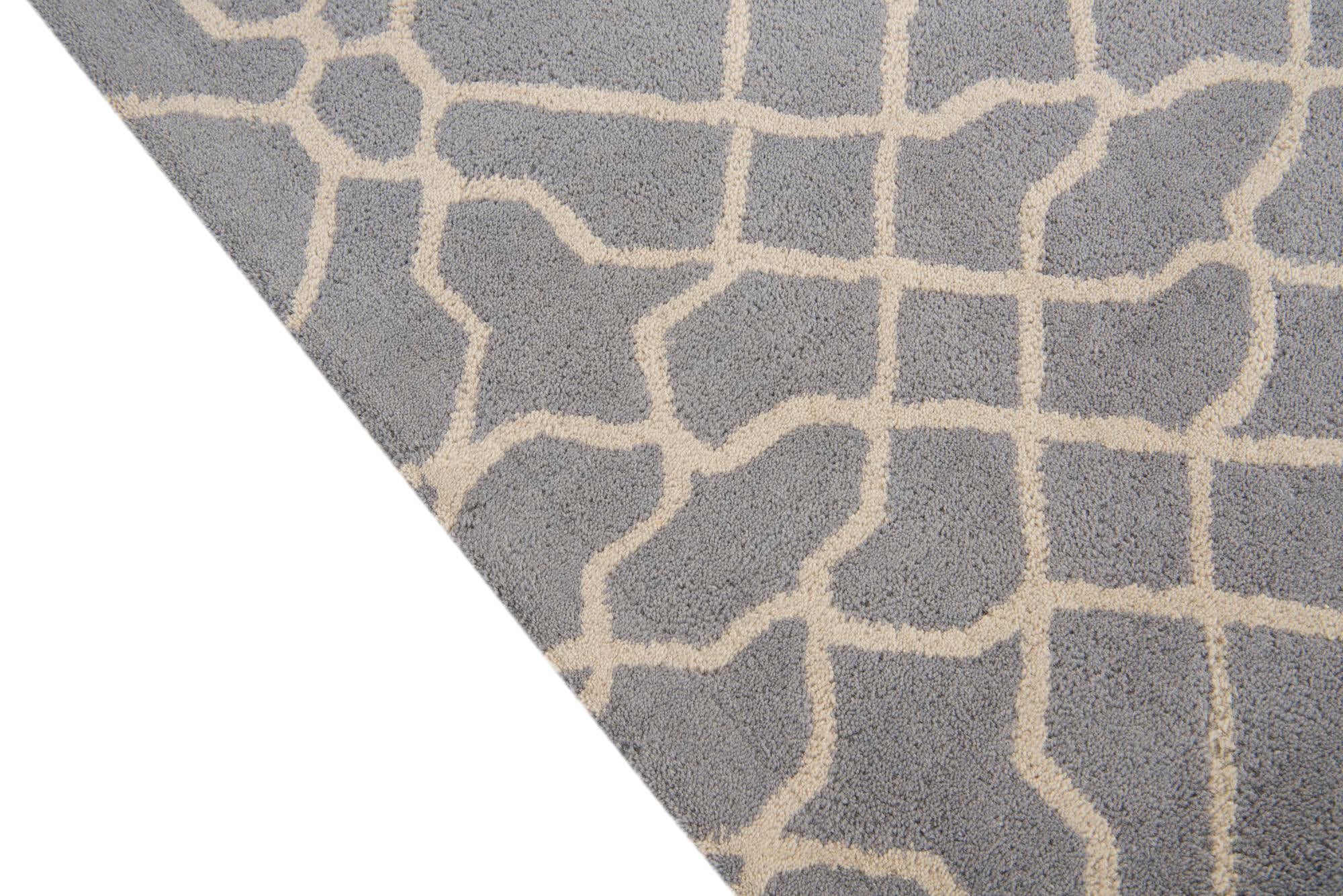 5' 1 x 8' Luna Rug