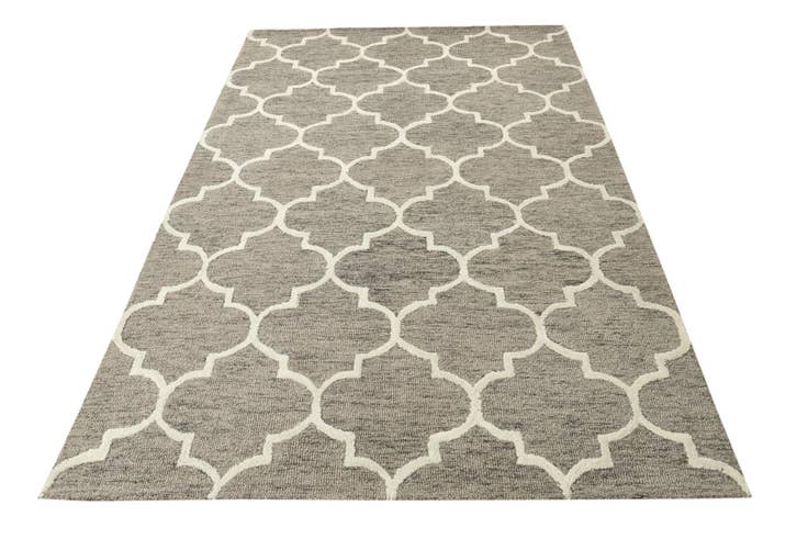 Detail image of 5' 1 x 8' 1 Luna Rug