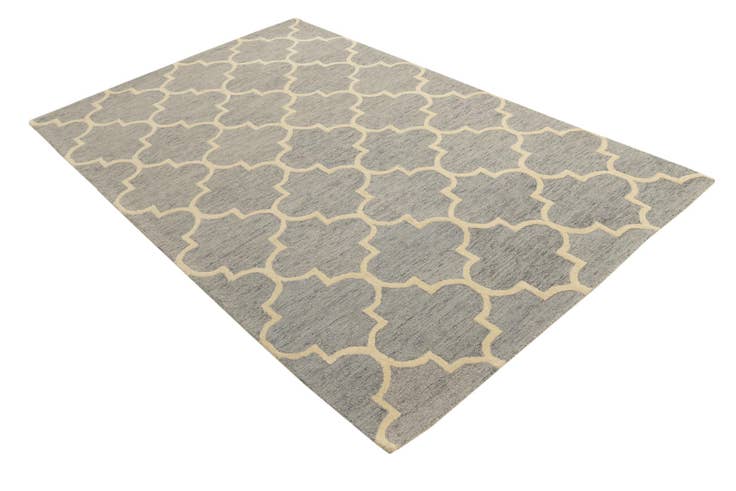 Detail image of 5' x 8' Luna Rug