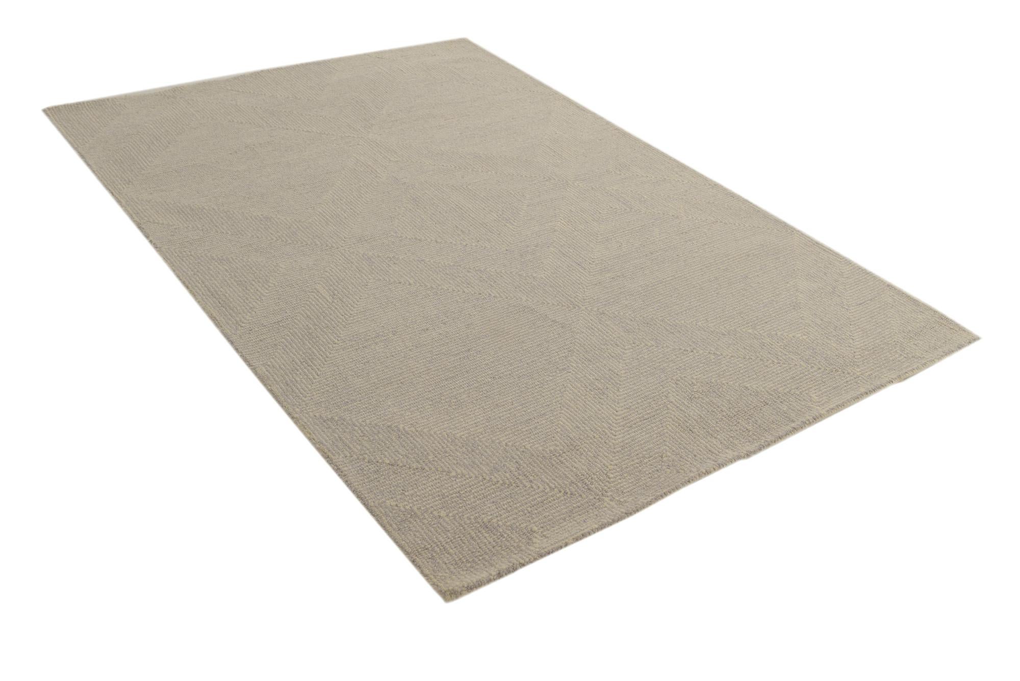 5' 1 x 7' 6 Luna Rug