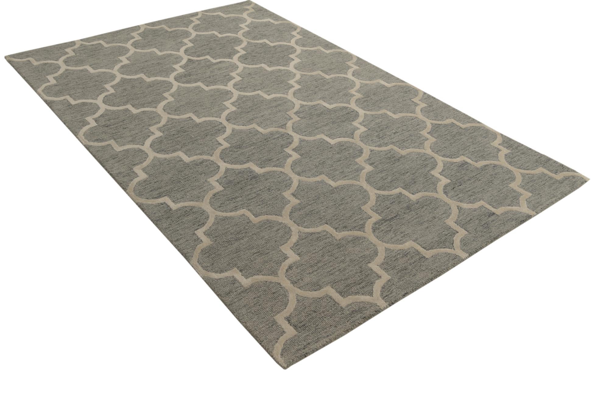 5' 1 x 8' Luna Rug