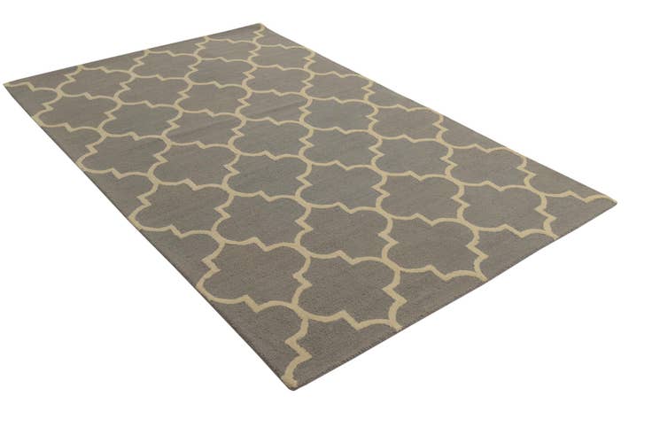 Detail image of 5' 1 x 8' 1 Luna Rug