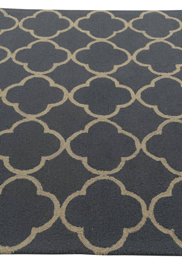 Detail image of 5' 2 x 8' Luna Wool Rug