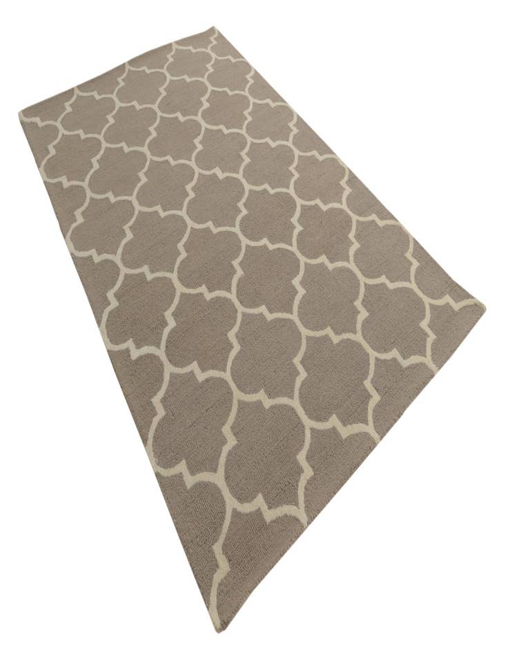 Detail image of 5' 1 x 8' Luna Wool Rug