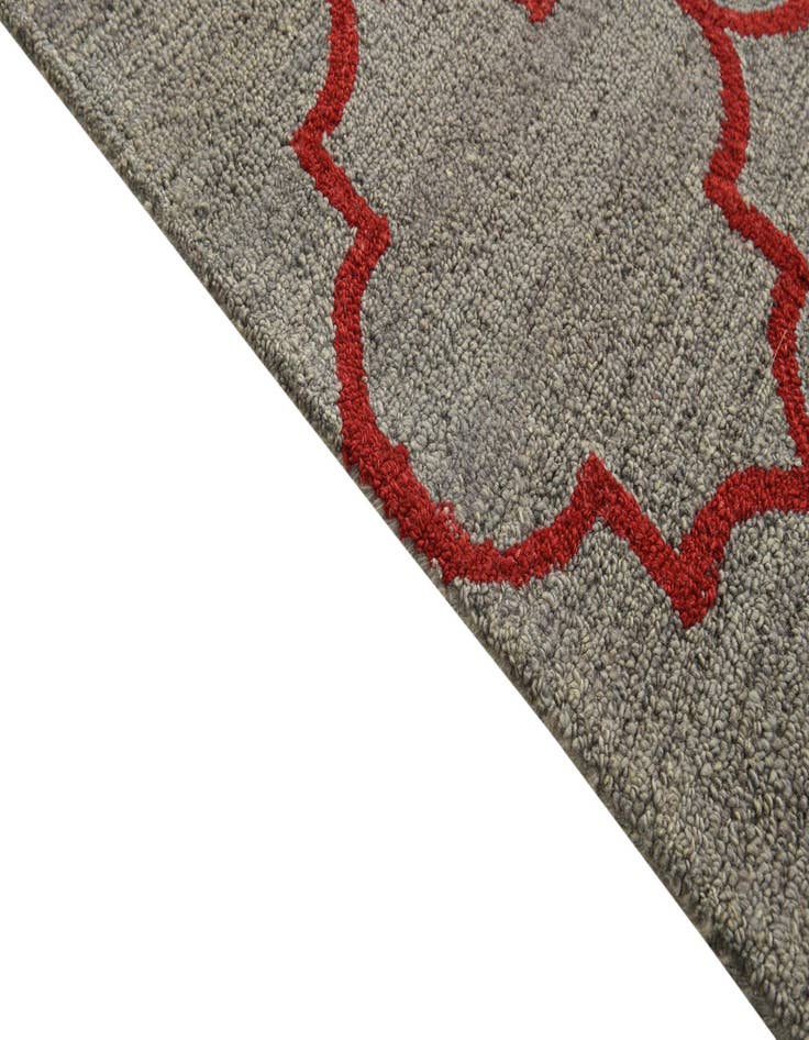 Detail image of 5' 1 x 8' 1 Luna Wool Rug