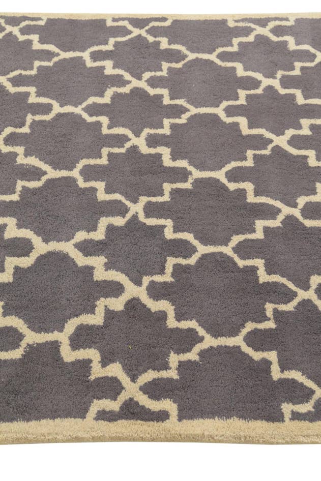 Detail image of 4' x 6' Luna Wool Rug