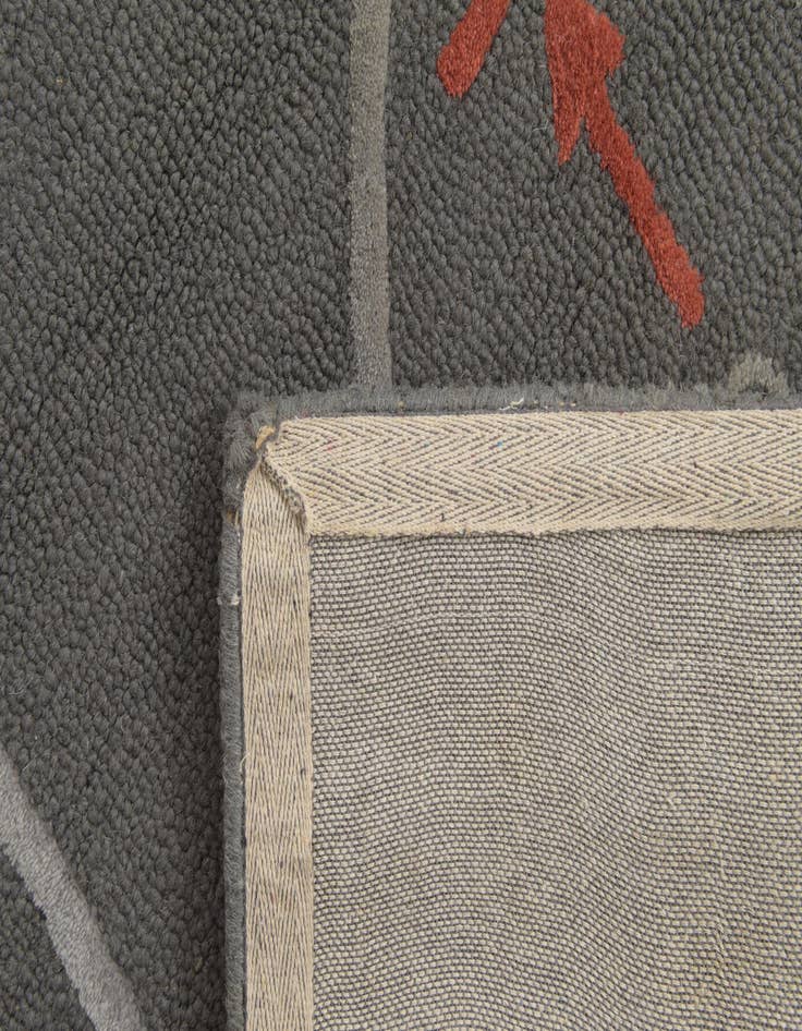 Detail image of 5' x 7' 8 Luna Rug