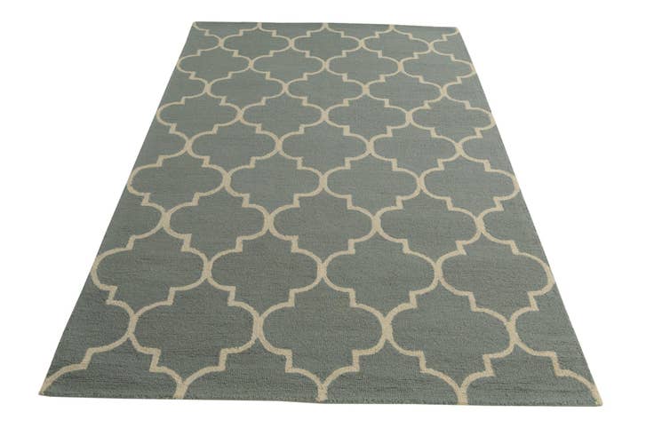 Detail image of 5' x 8' Luna Wool Rug