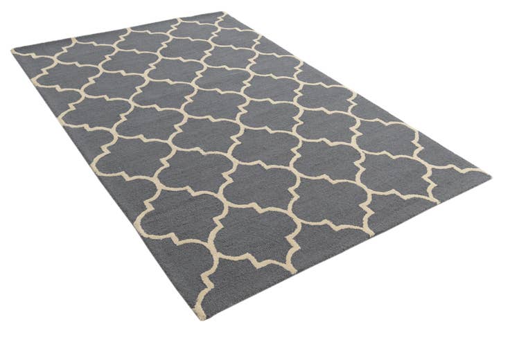 Detail image of 5' 1 x 8' Luna Wool Rug