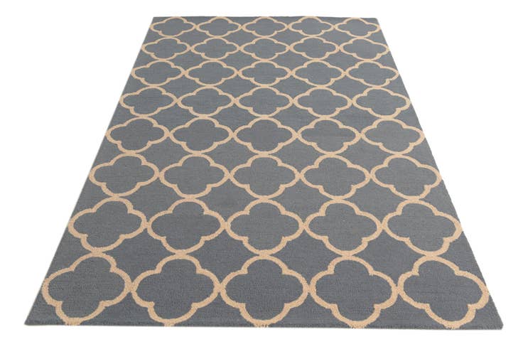 Detail image of 5' 1 x 8' Luna Wool Rug