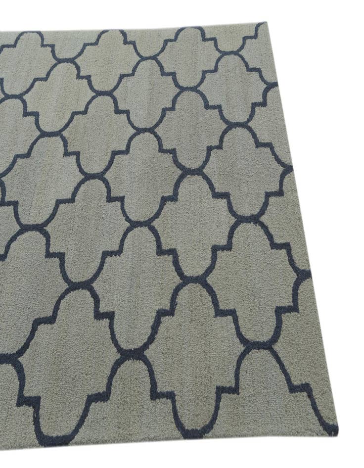 Detail image of 5' x 8' Luna Wool Rug