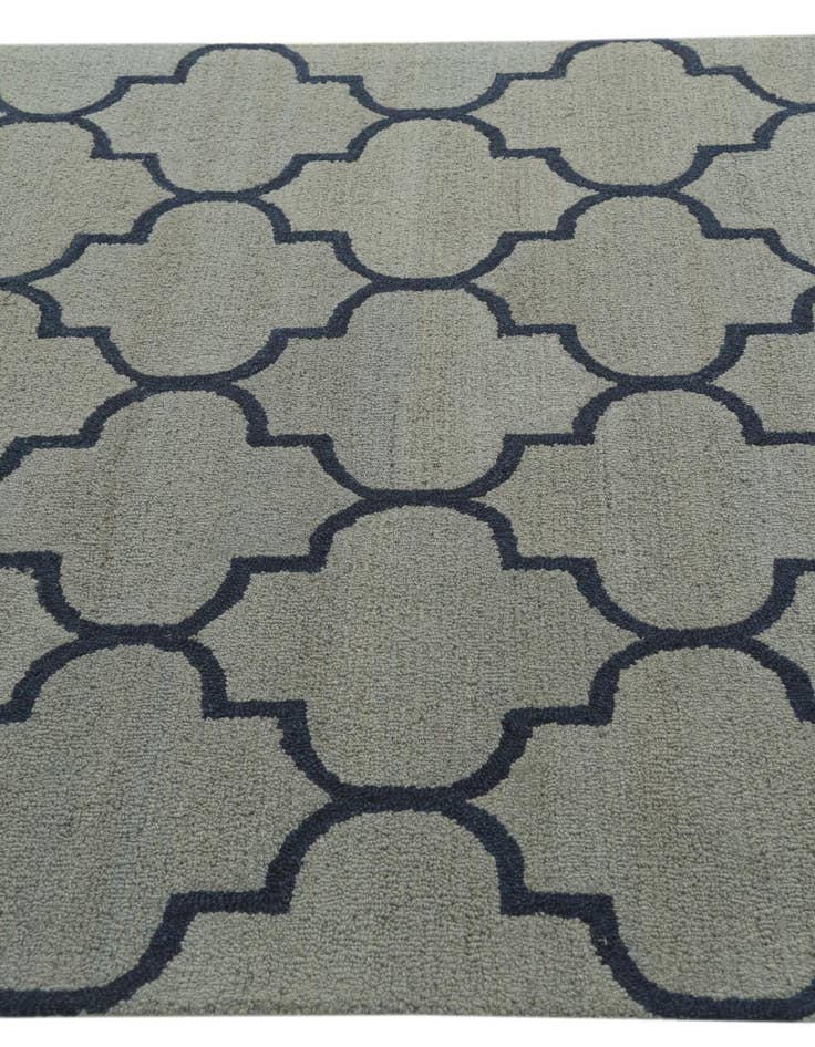 Detail image of 5' x 8' Luna Wool Rug