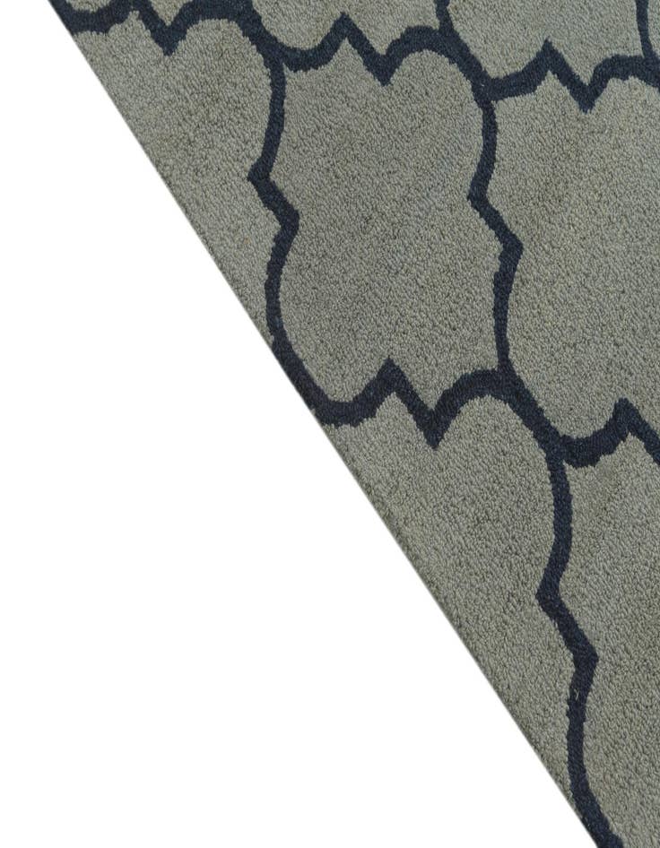 Detail image of 5' x 8' Luna Wool Rug
