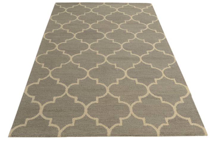 Detail image of 5' 1 x 8' Luna Wool Rug