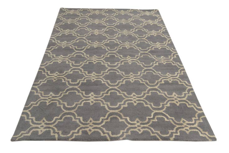 Detail image of 5' x 8' Luna Wool Rug
