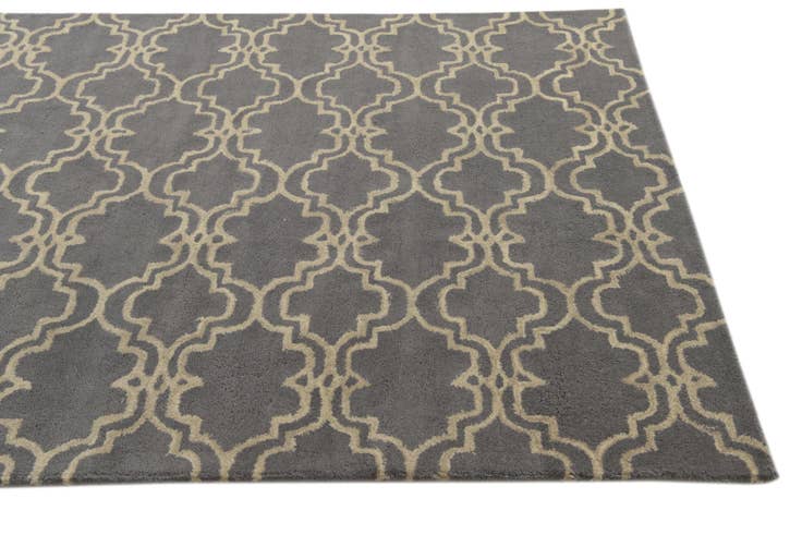 Detail image of 5' x 8' Luna Wool Rug