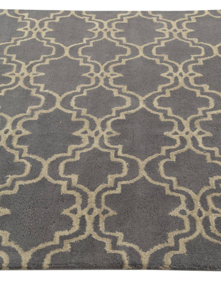 Detail image of 5' x 8' Luna Wool Rug