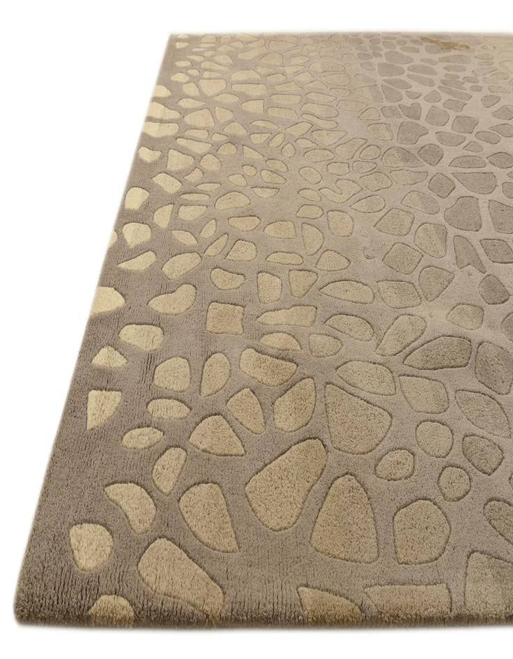 Detail image of 8' x 10' Luna Wool Rug