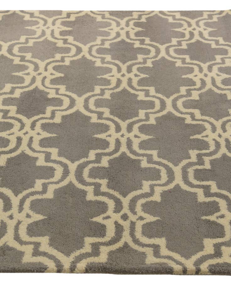 Detail image of 5' 1 x 7' 9 Luna Wool Rug