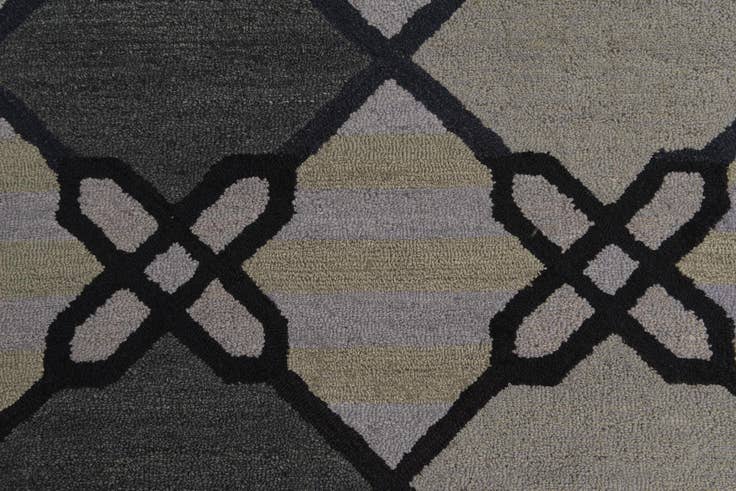 Detail image of 8' 1 x 10' 1 Luna Wool Rug