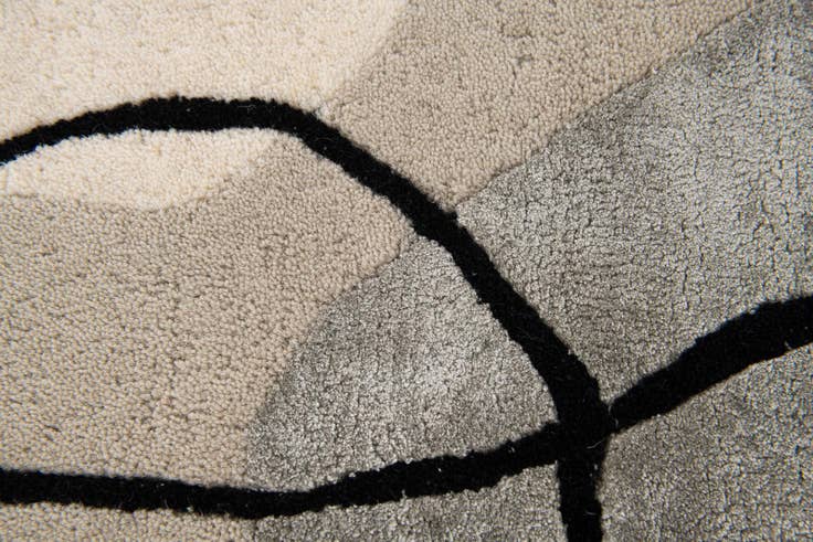 Detail image of 2' x 3' Luna Rug