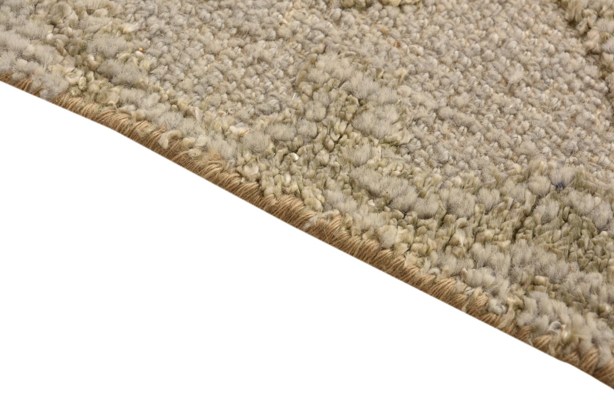 6' x 8' 10 Hand Knotted Luna Rug