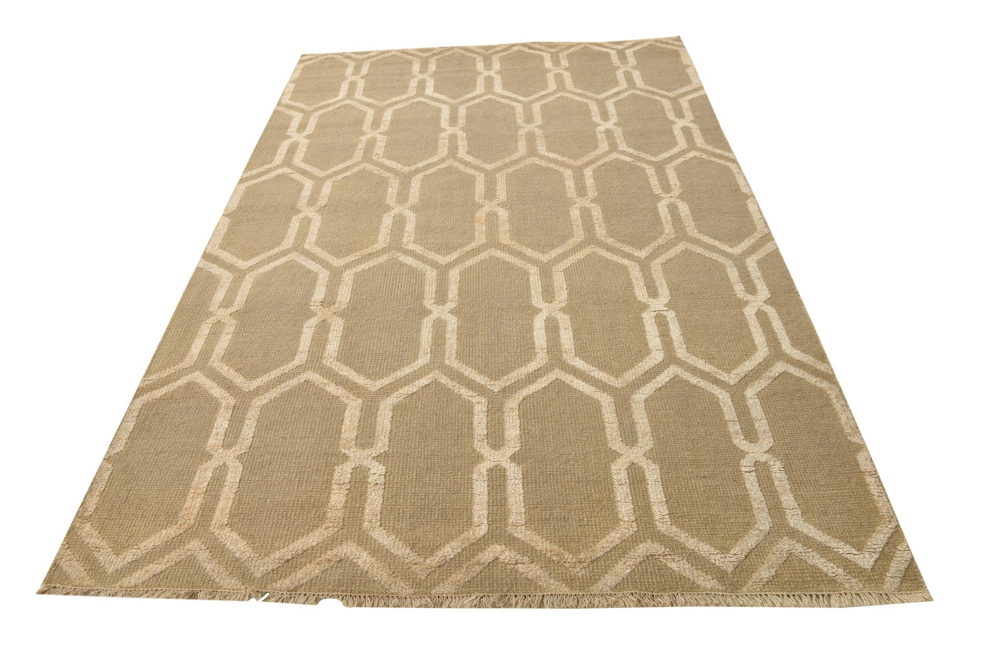 6' x 9' Hand Knotted Luna Rug