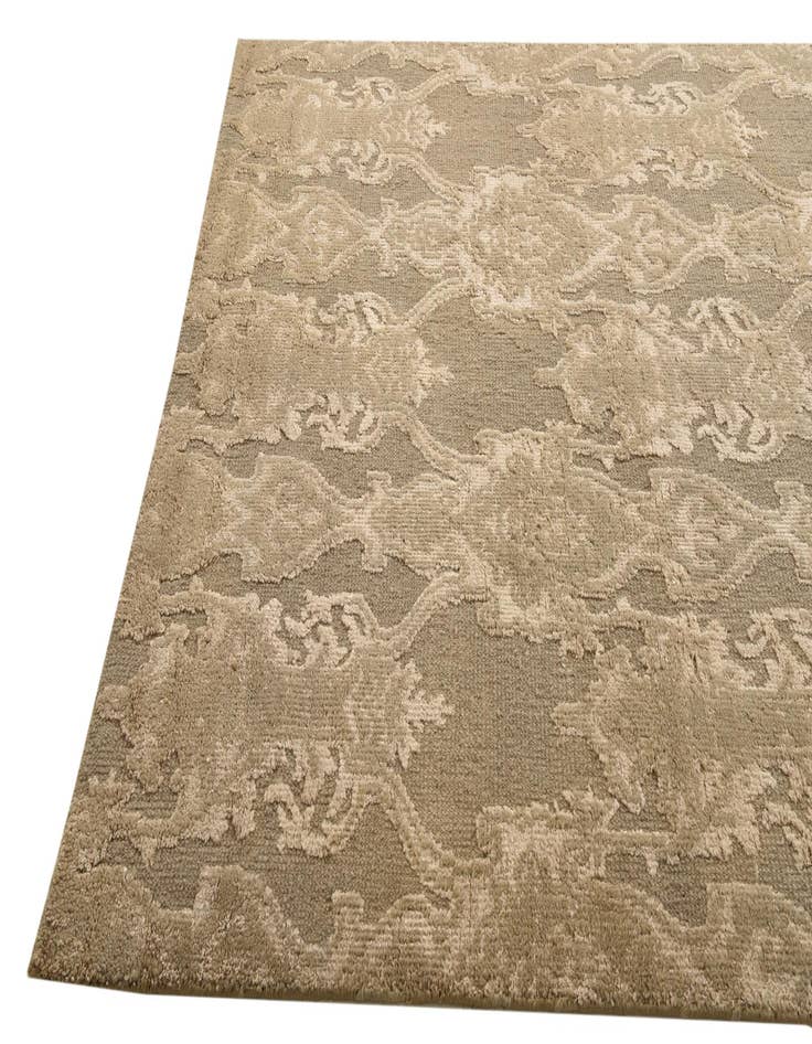 Detail image of 6' x 9' Hand Knotted Luna Rug