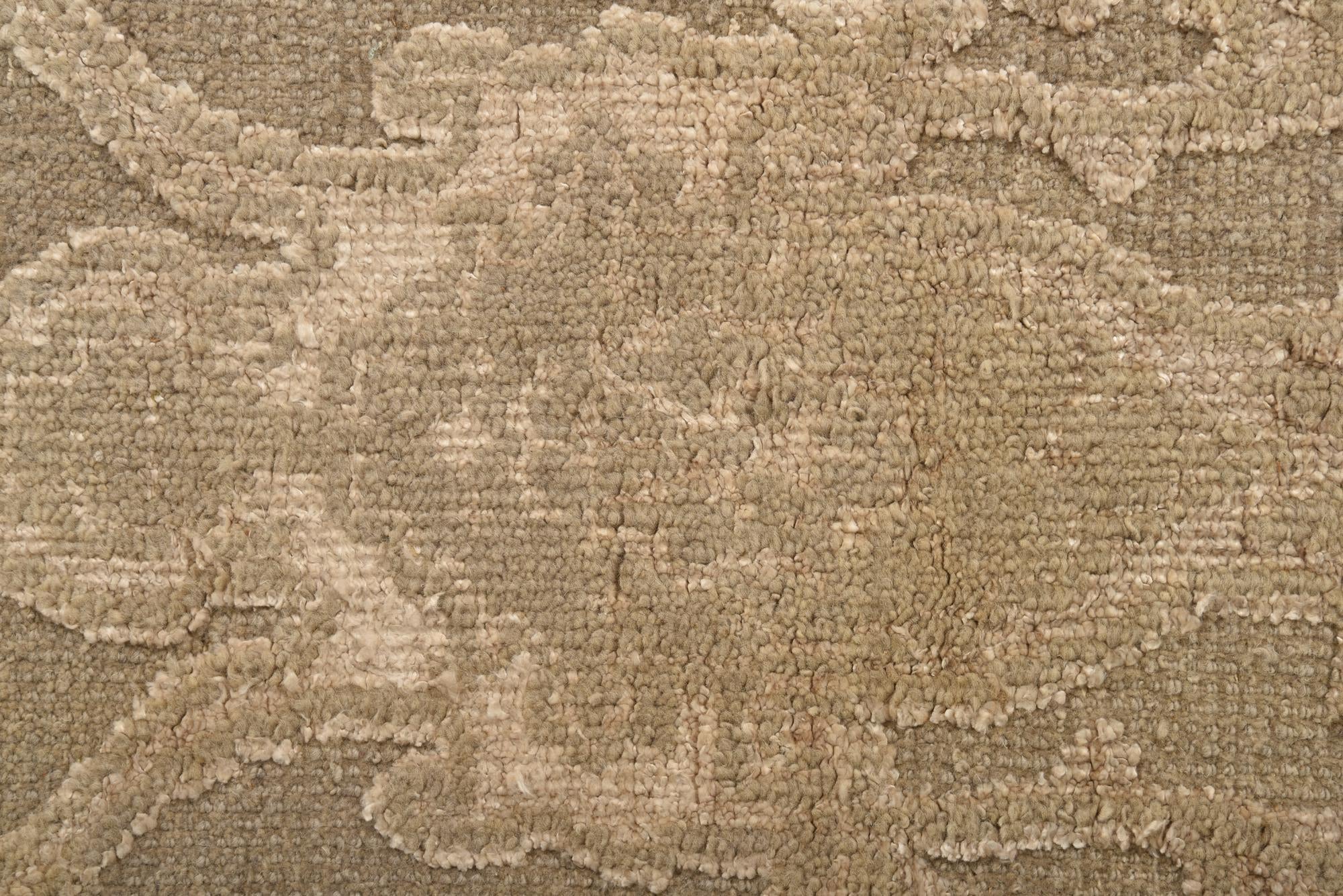 6' x 9' Hand Knotted Luna Rug