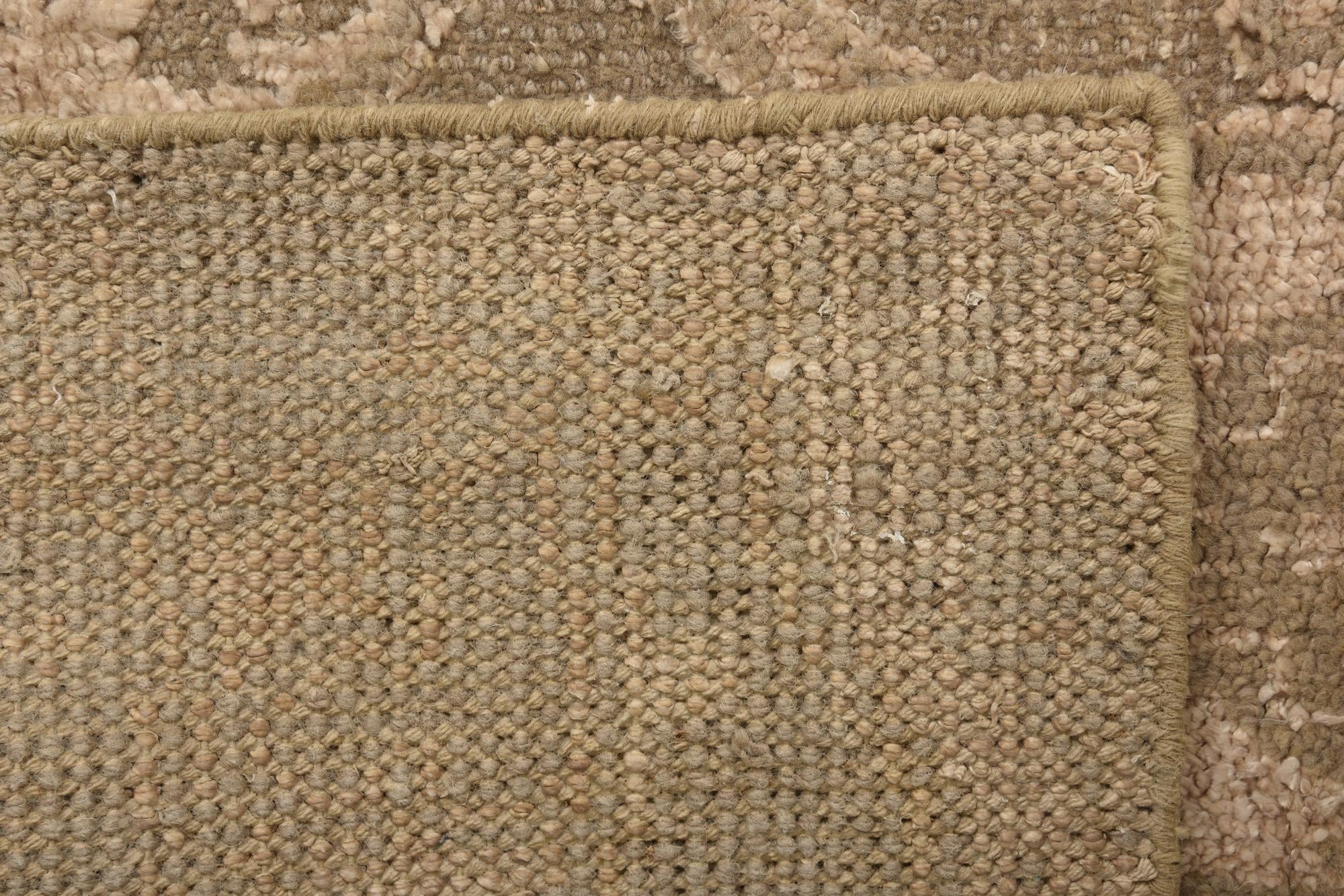 6' x 9' Hand Knotted Luna Rug