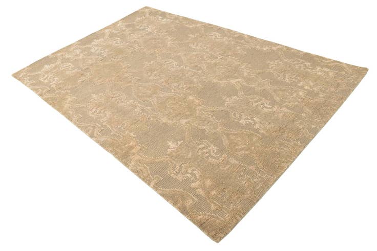 Detail image of 5' 9 x 8' 8 Hand Knotted Luna Rug