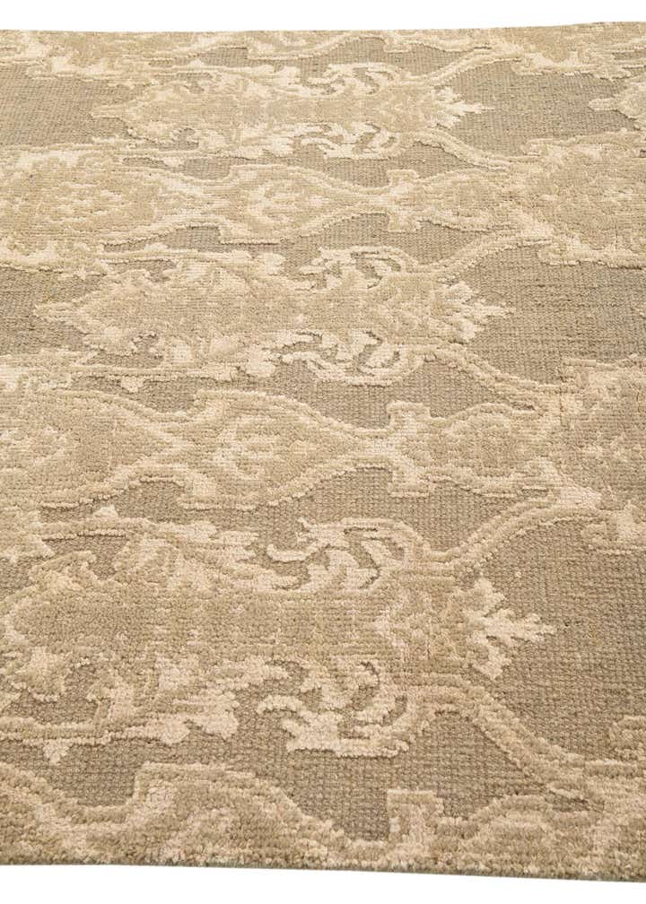 5' 9 x 8' 8 Hand Knotted Luna Rug