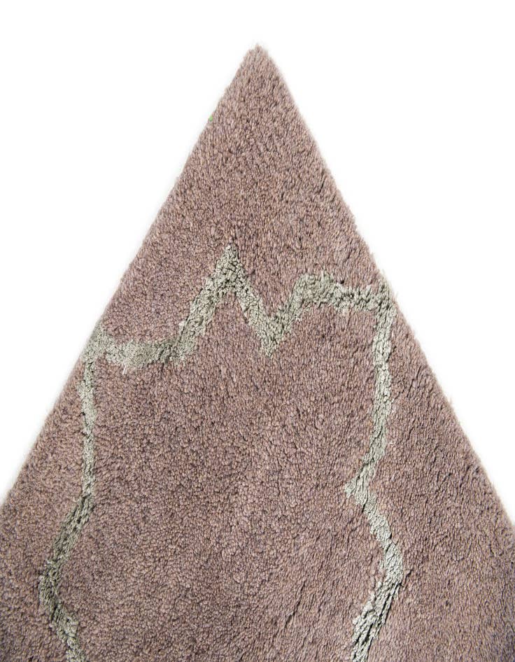 Detail image of 8' 3 x 10' Luna Rug