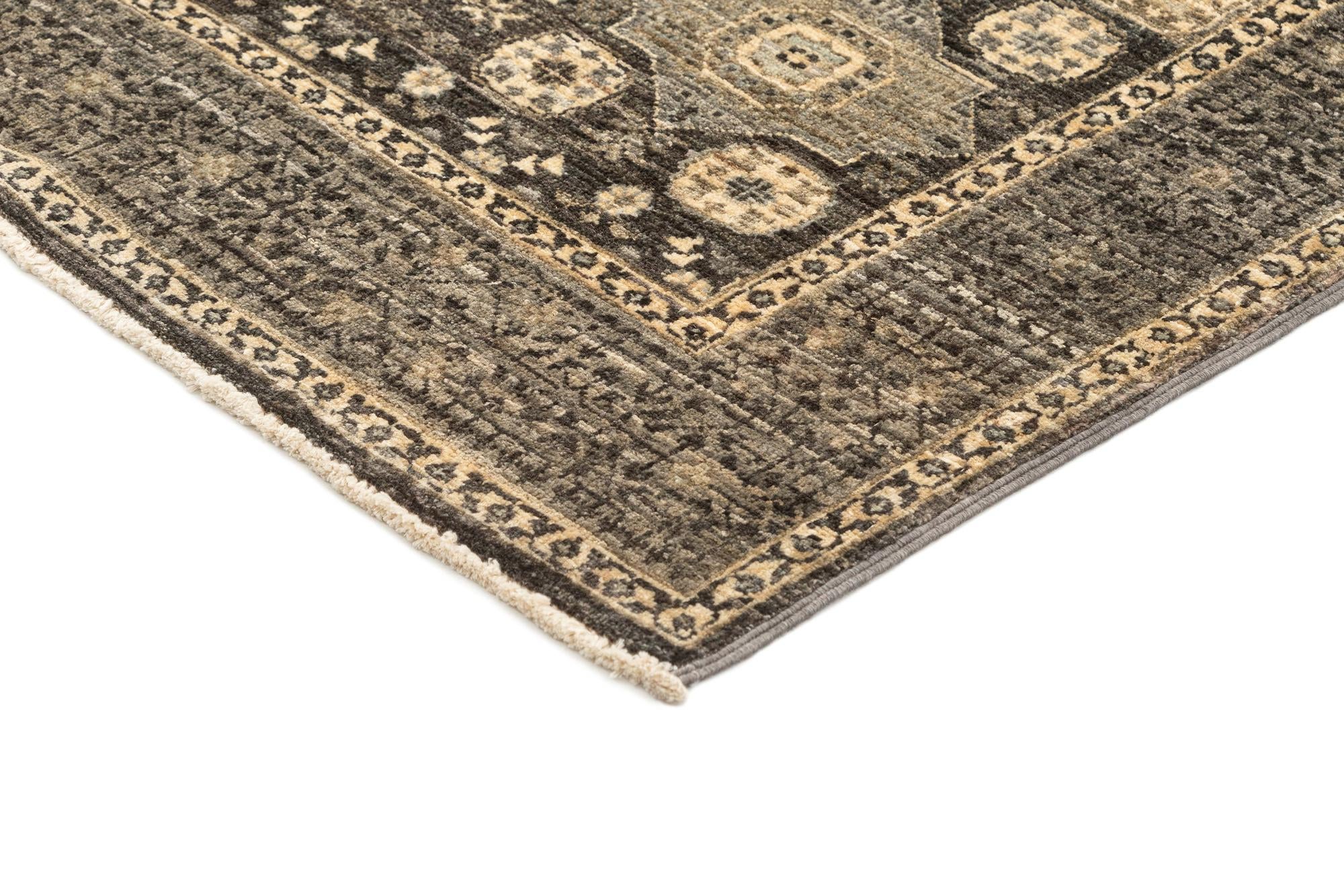 3' 11 x 5' 9 Hand Knotted Mamluk Rug