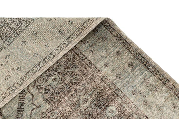 Detail image of 5' 7 x 7' 7 Hand Knotted Mamluk Rug