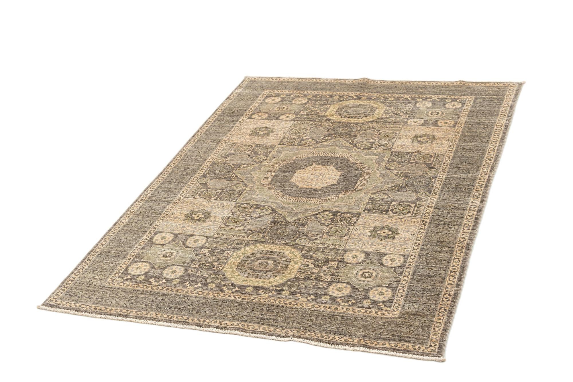 4' 1 x 5' 9 Hand Knotted Mamluk Rug