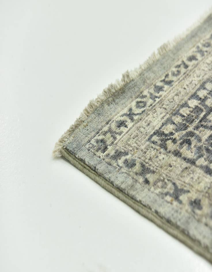 Detail image of 8' 9 x 11' 3  Hand Knotted Mamluk Ziegler Rug