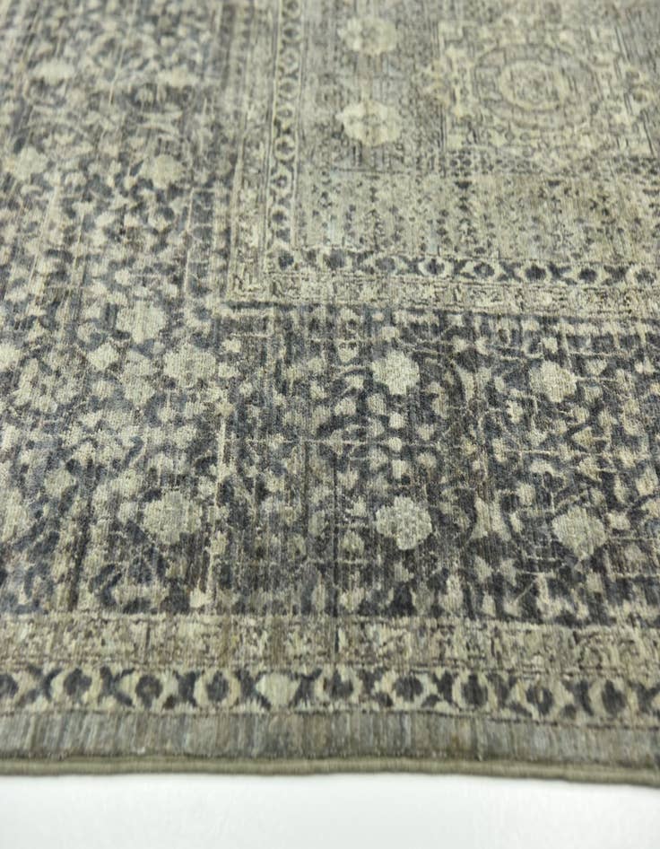 Detail image of 8' 9 x 11' 3  Hand Knotted Mamluk Ziegler Rug