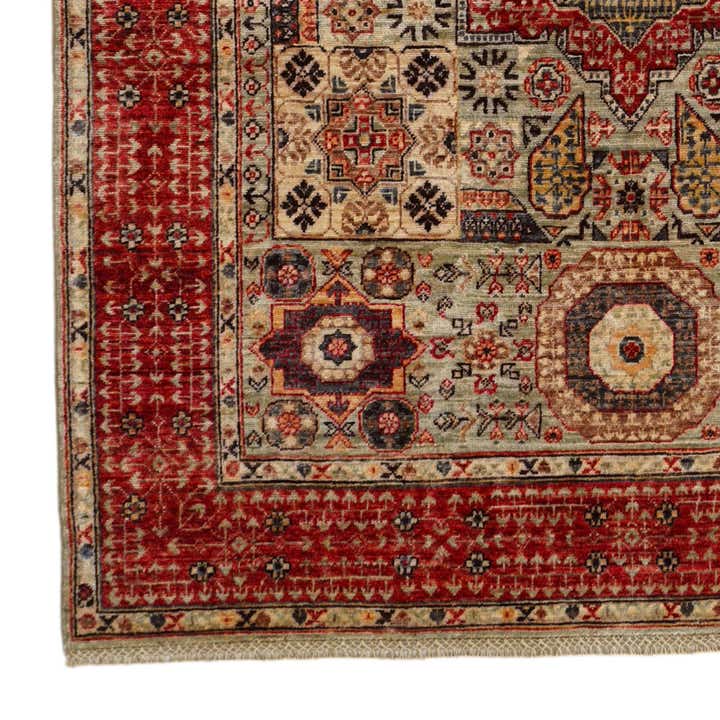 5' 1 x 6' 9 Hand Knotted Mamluk Ziegler Rug