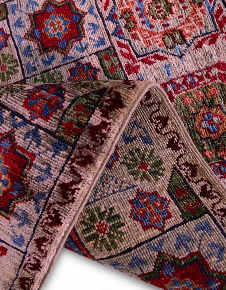 Detail image of 2' x 3' Hand Knotted Mamluk Ziegler Rug