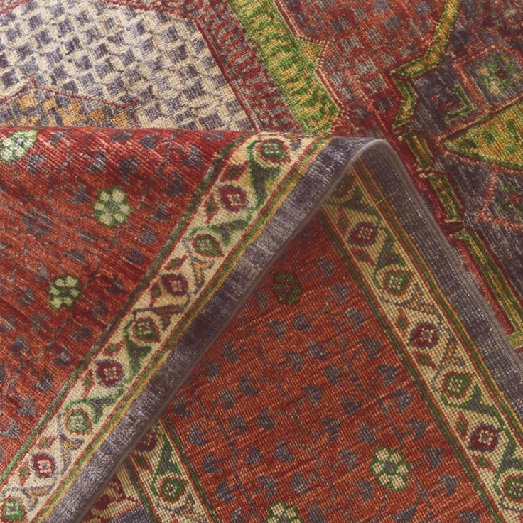 Detail image of 6' 6 x 9' 9 Hand Knotted Mamluk Ziegler Rug