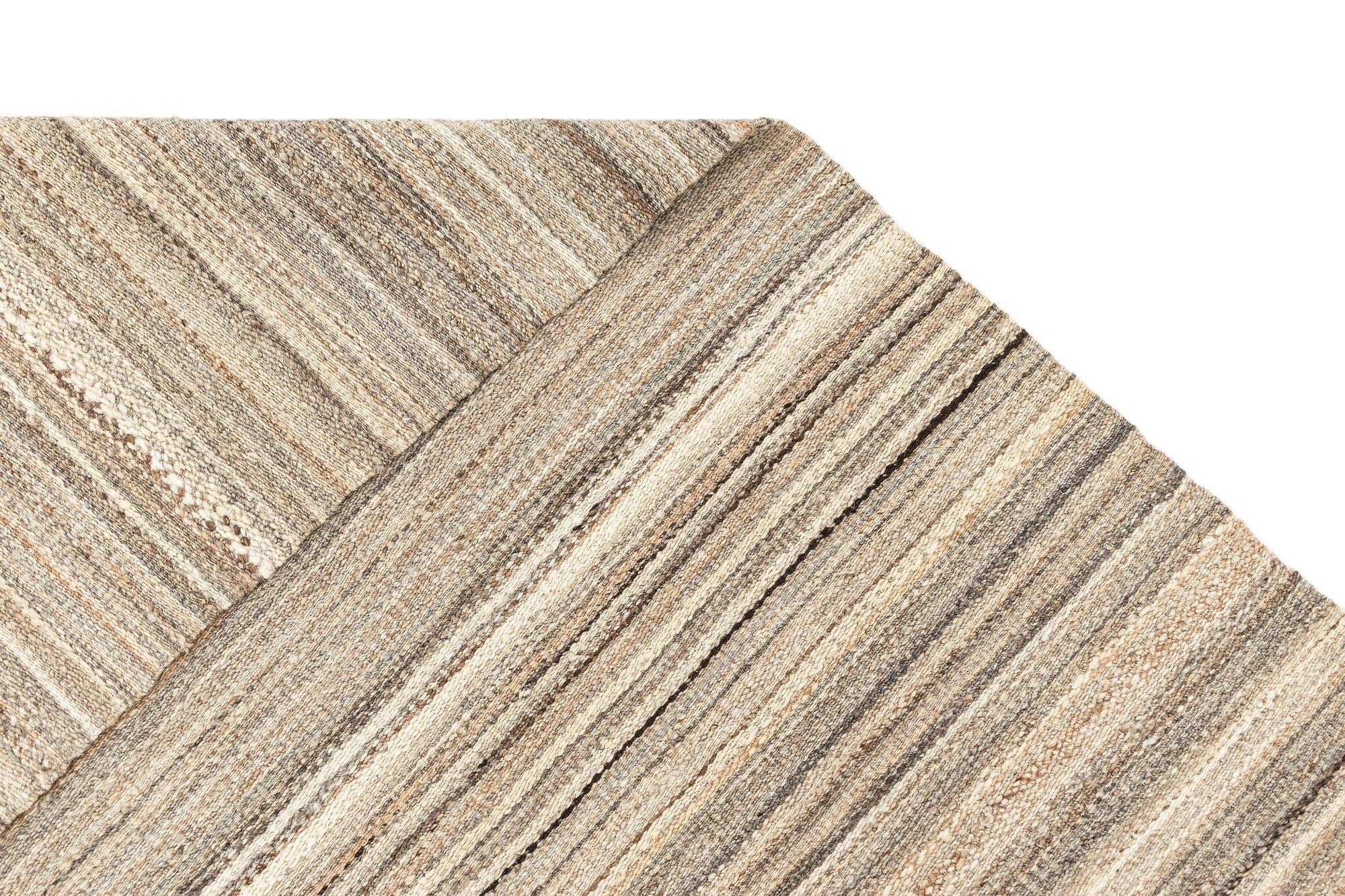8' x 9' 11 Hand Knotted Marok Kilim Rug