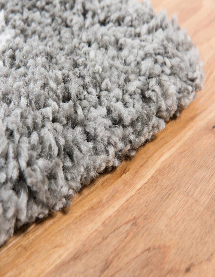 Detail image of 5' x 8' Marrakesh Shag Rug