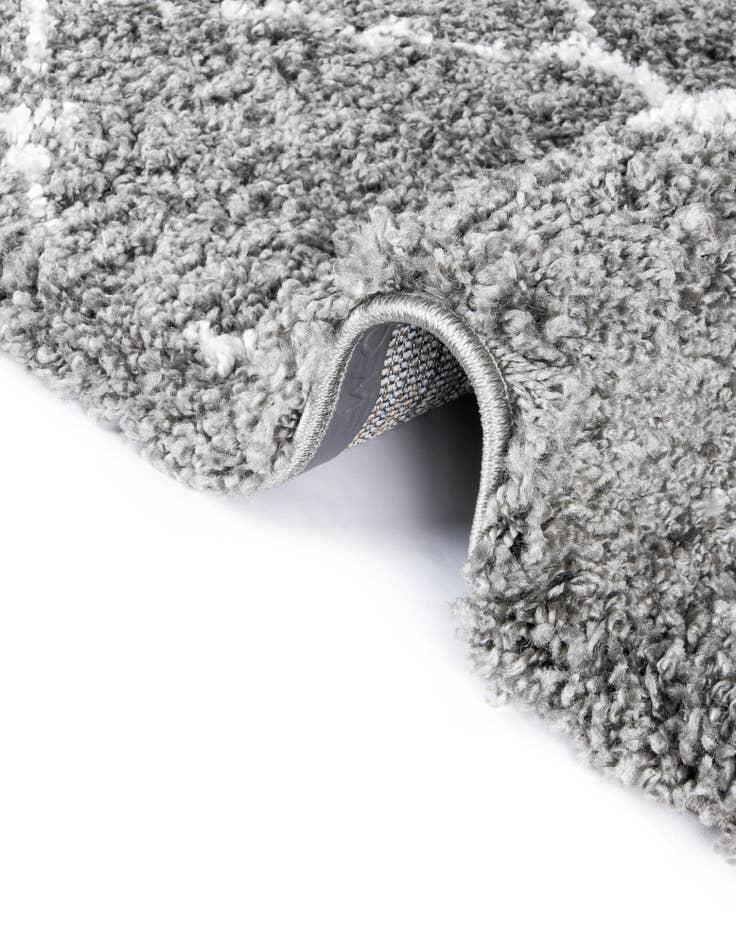 Detail image of 4' x 6' Marrakesh Shag Rug