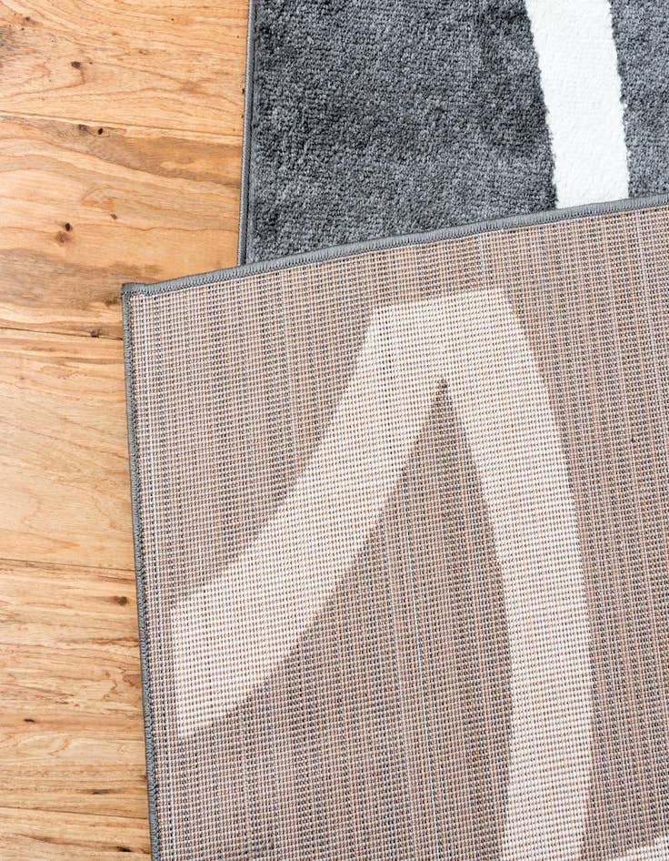 Detail image of 8' x 10' Metropolis Rug