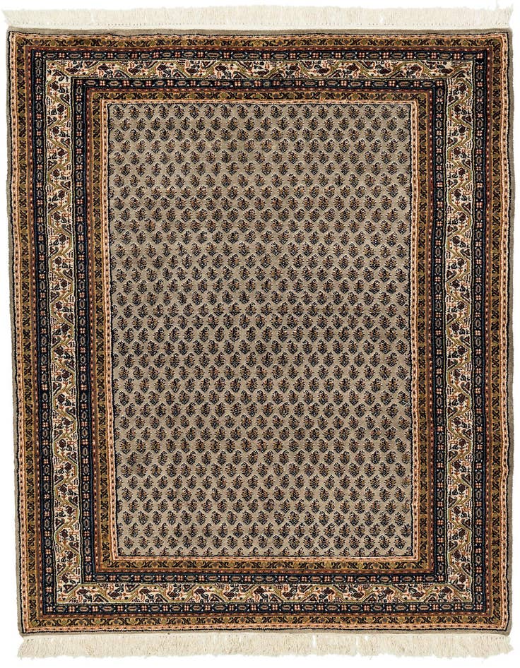 Detail image of 4' x 5' 10 Hand Knotted Mir Wool Rug