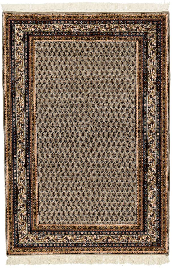 Detail image of 4' x 5' 10 Hand Knotted Mir Wool Rug