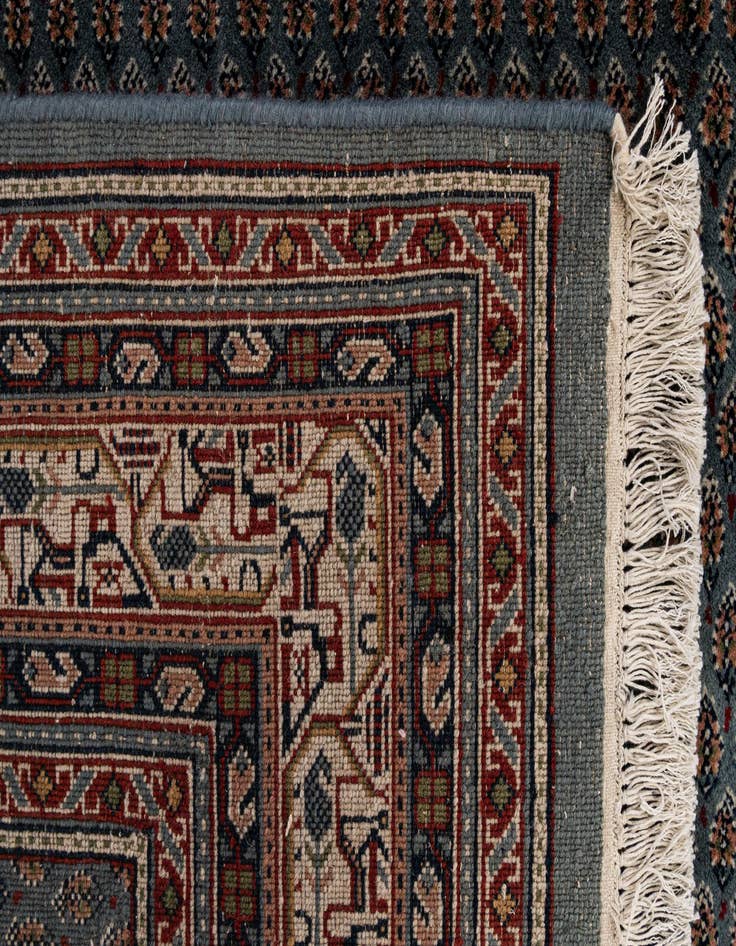 Detail image of 5' 5 x 7' 11  Hand Knotted Mir Wool Rug