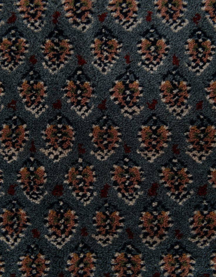 Detail image of 5' 5 x 7' 11  Hand Knotted Mir Wool Rug